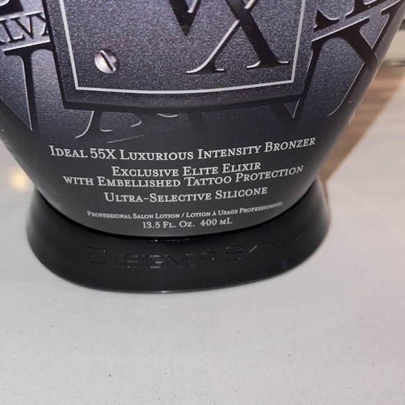 Designer Skin LVX Ideal 55X Luxurious Intensity Bronzer - Picture 2 of 5